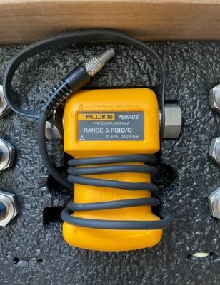 Total Uncertainty 1-year1 ± 0.05% Fluke 750P03 Pressure Module With Lo Side Media 2 Dry Air