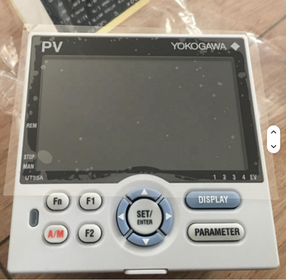 Yokogawa UT35A डिजिटल तापमान नियंत्रक मूल नया