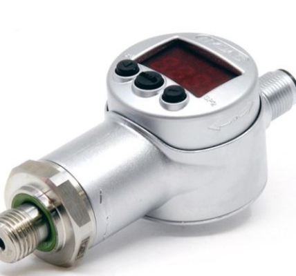 Hydac EDS 3400 Series Electronic Pressure Switch with 4 .. 20 mA Input 0-10V Output and Stainless Steel Membrane